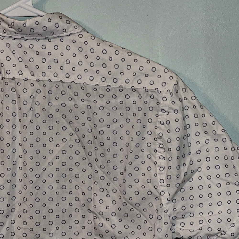 Express Button Down - Picture 9 of 10